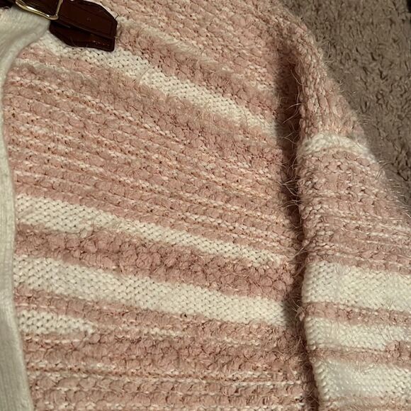 Calvin Klein sweater - Picture 4 of 5